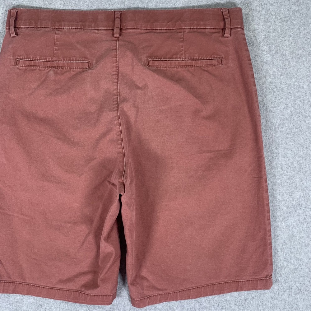 Old Navy Ultimate Tech Slim Shorts Mens 33 Rose Clay Built-In Flex Flat Front - Picture 6 of 14